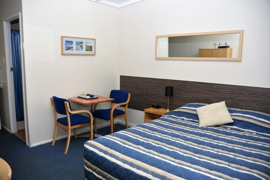 Chinchilla Motel חדר תמונה
