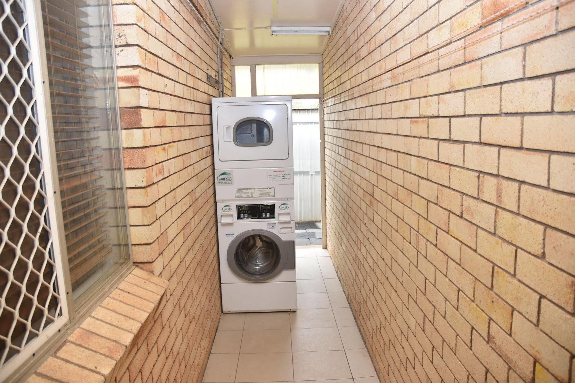 Chinchilla Motel מראה חיצוני תמונה